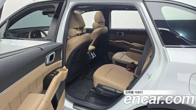 Kia Sorento — Фото автомобиля 17