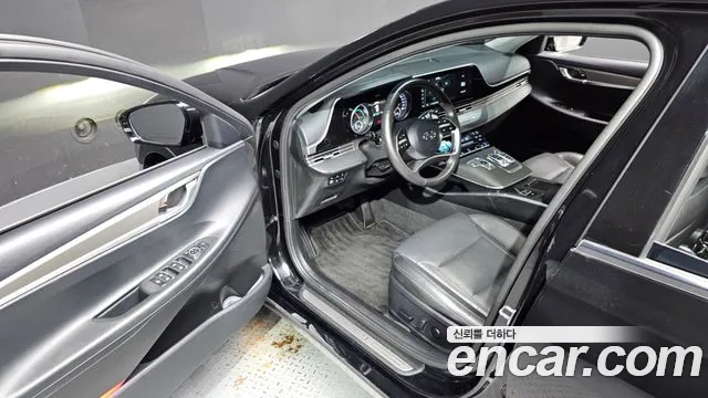 Hyundai Grandeur Premium — Фото автомобиля 10
