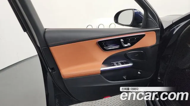 Mercedes-Benz C-Class — Фото автомобиля 24