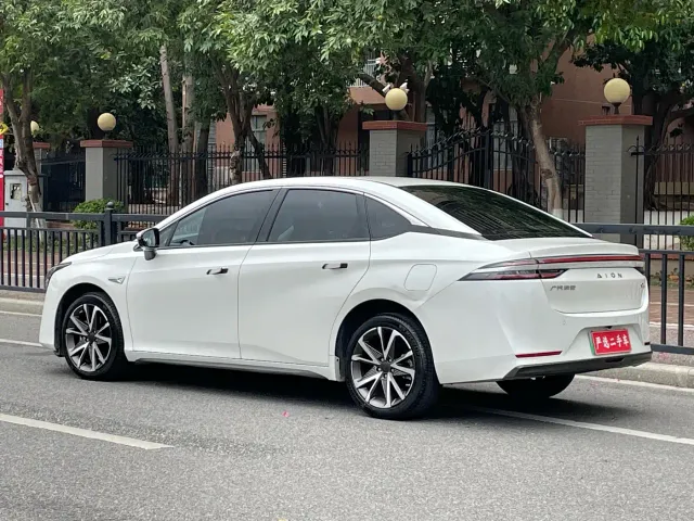 GAC Aion S Plus — Фото автомобиля 3