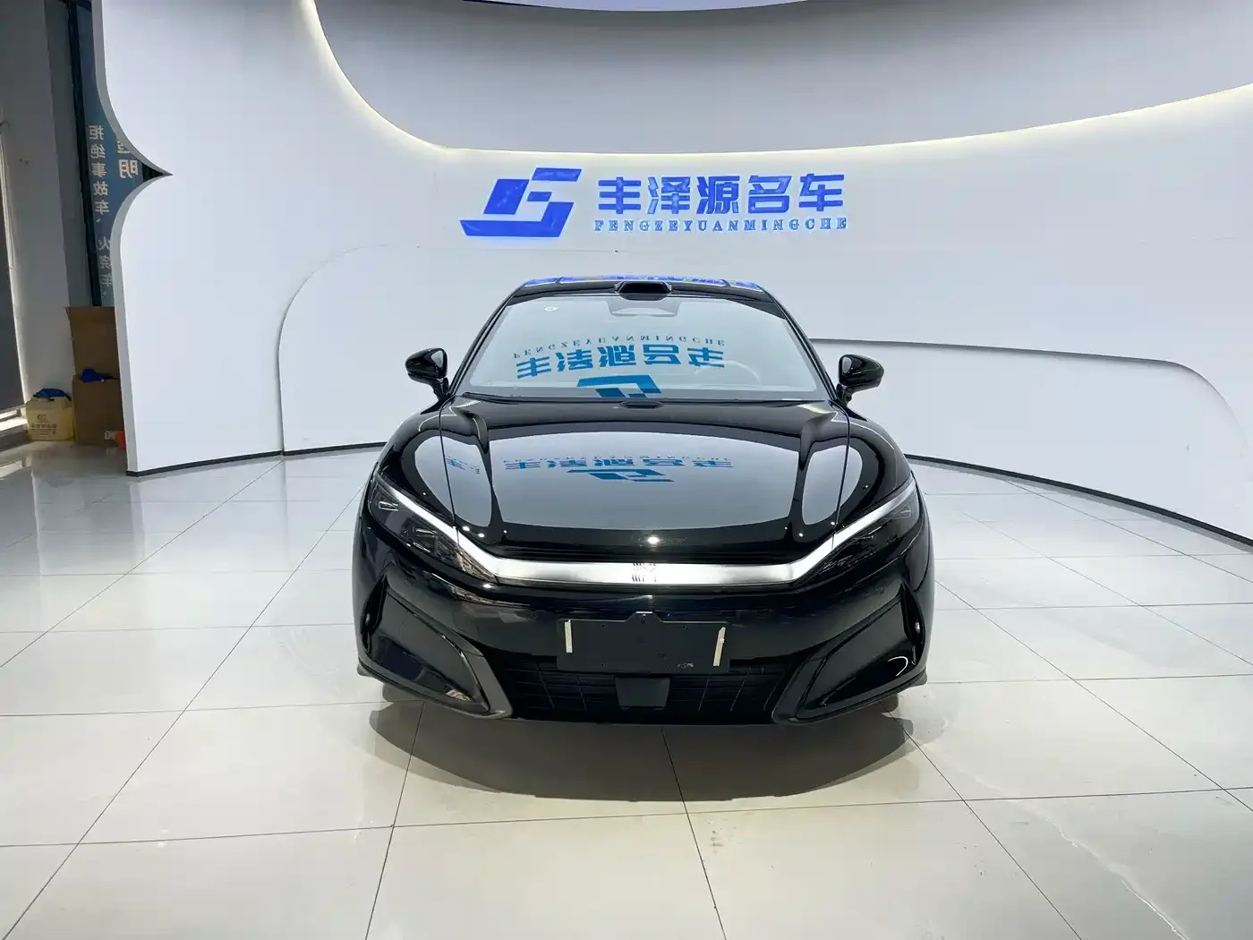 BYD Han L 2025 DM-i 200KM LiDAR Flagship — Фото автомобиля 2