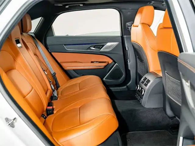 Jaguar XFL — Фото автомобиля 22
