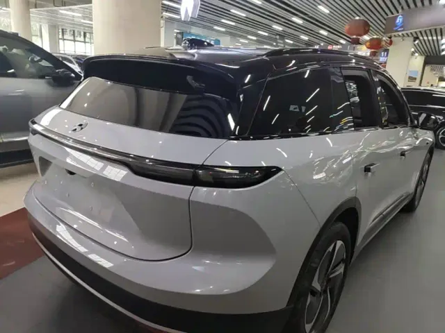 Nio ES6 — Фото автомобиля 6