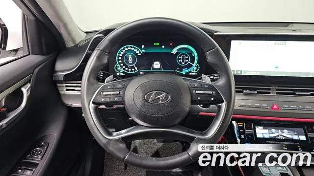 Hyundai Grandeur Grandeur (New) Hybrid — Фото автомобиля 12