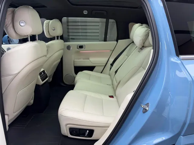 Li Auto L7 — Фото автомобиля 6