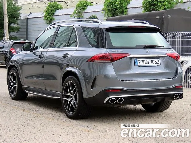 Mercedes-Benz GLE-Class — Фото автомобиля 3