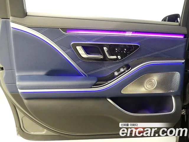 Mercedes-Benz S-Class — Фото автомобиля 15