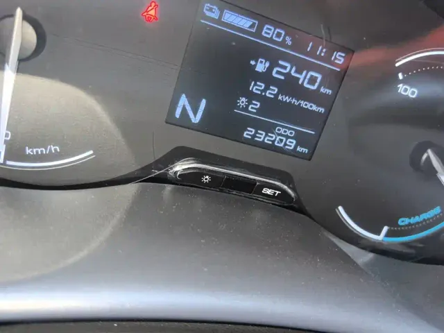 Wuling Hongguang — Фото автомобиля 13