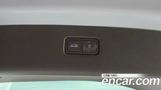 Genesis GV80 — Фото автомобиля 22