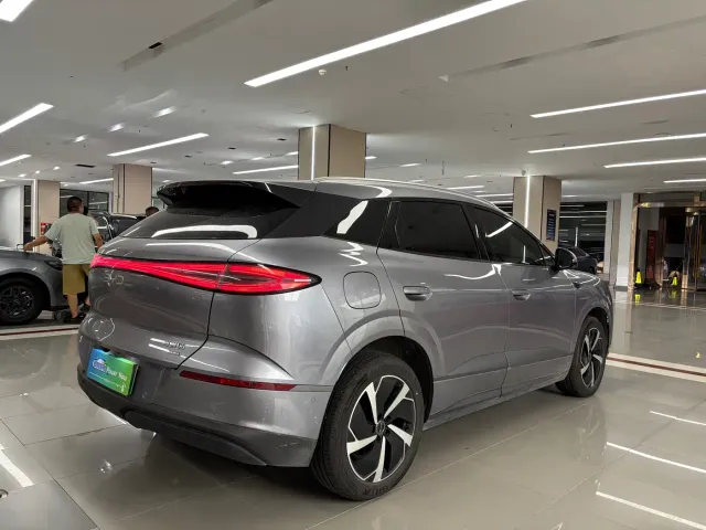 BYD Sealion 06 — Фото автомобиля 5