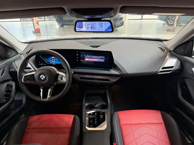 BMW 2 Series — Фото автомобиля 12