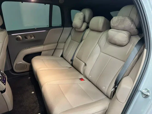 Li Auto i6 — Фото автомобиля 14