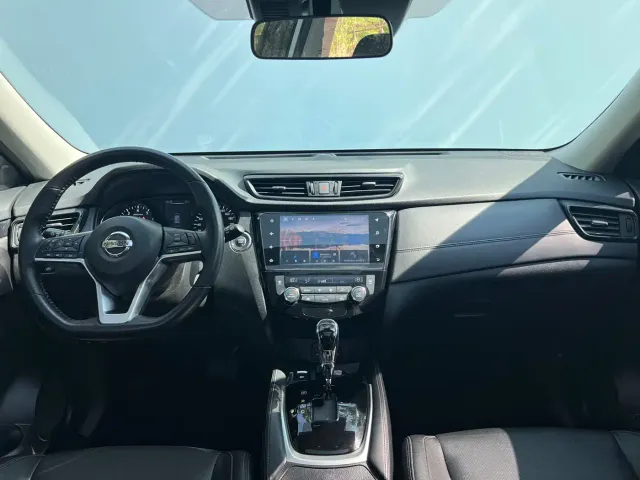 Nissan X-Trail — Фото автомобиля 5