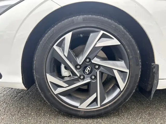 Hyundai Elantra — Фото автомобиля 9