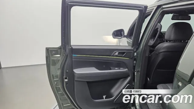 KG_Mobility_Ssangyong Rexton Новый Rexton Sport Дизель 2.2 4WD — Фото автомобиля 23