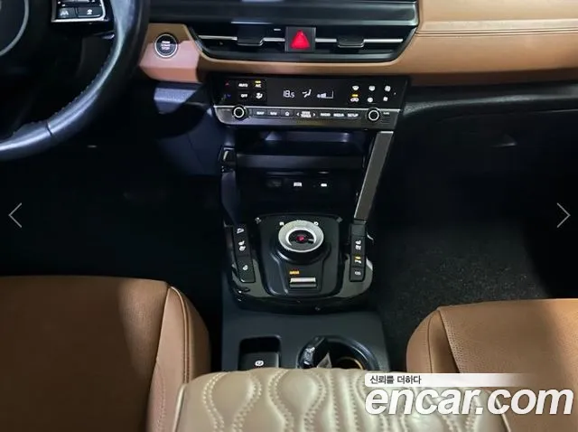 Kia Seltos New — Фото автомобиля 10