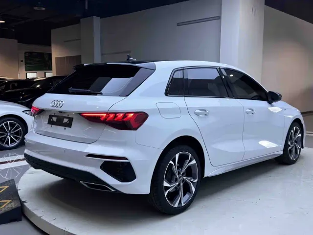 Audi A3 — Фото автомобиля 6