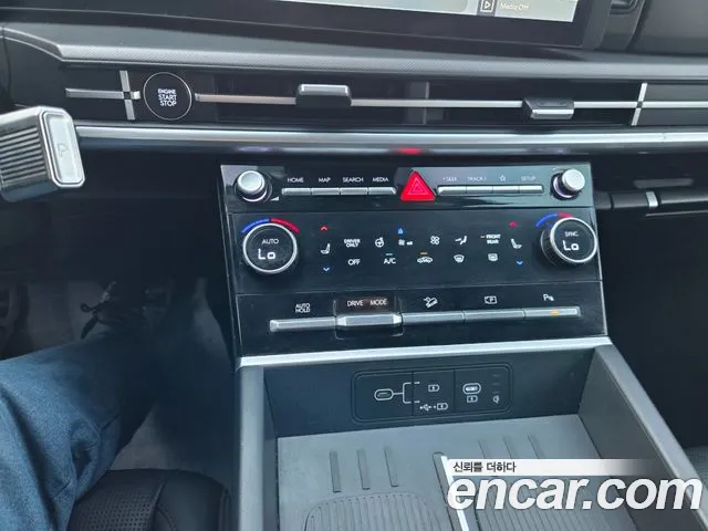 Hyundai Santa Fe — Фото автомобиля 13
