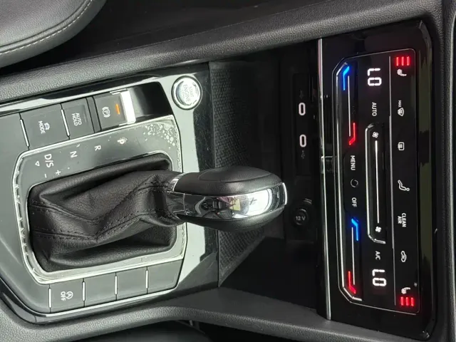 Volkswagen Tharu — Фото автомобиля 16