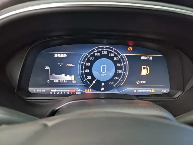 Cadillac CT5 — Фото автомобиля 11