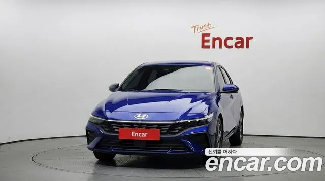 Hyundai AVANTE Новый Avante (CN7) — Фото автомобиля 3