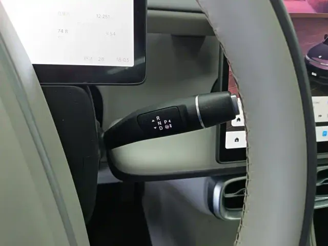 Leapmotor B10 — Фото автомобиля 16