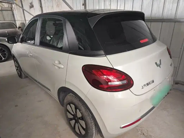 Wuling Bingo — Фото автомобиля 4