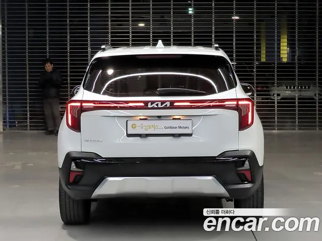 Kia Seltos Новый Seltos Бензин 1.6 турбо 2WD — Фото автомобиля 3