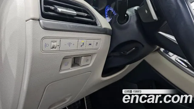 Hyundai Palisade Palisade Дизель 2.2 2WD — Фото автомобиля 16