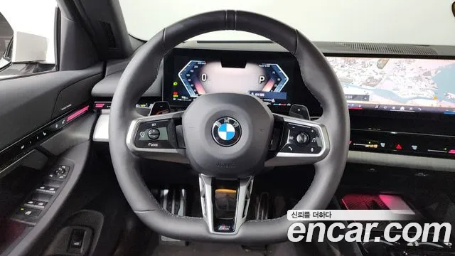 BMW 5 Series G60 — Фото автомобиля 21