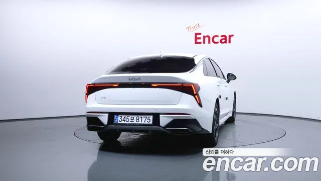 Kia K5 Новый K5 3 поколение 2.0 LPi(Для проката) — Фото автомобиля 4