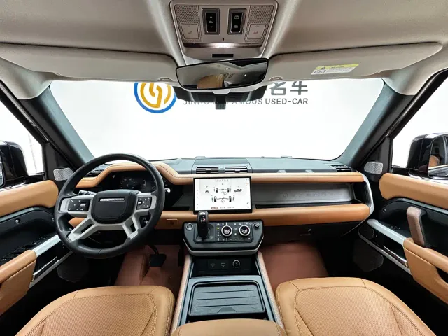 Land Rover Defender — Фото автомобиля 19