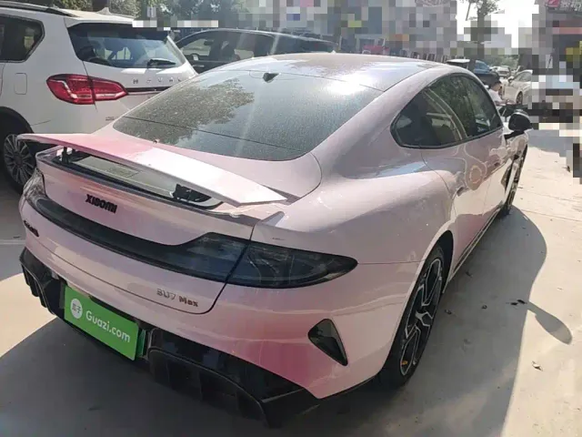 Xiaomi SU7 — Фото автомобиля 6