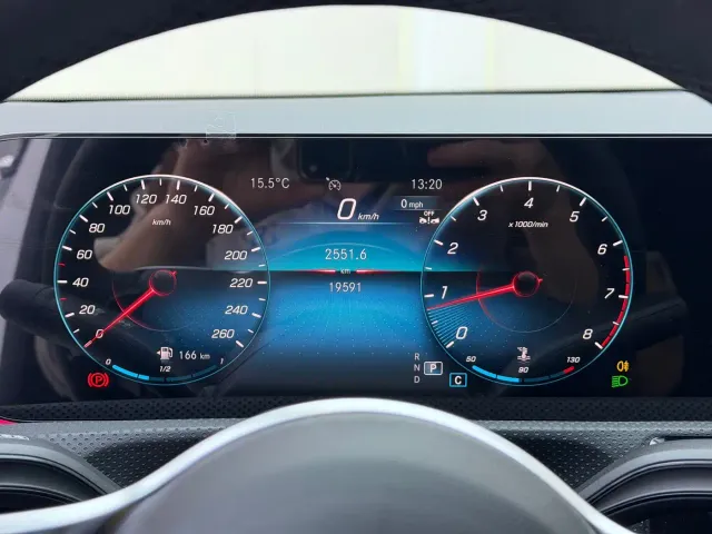 Mercedes-Benz A-Class — Фото автомобиля 10