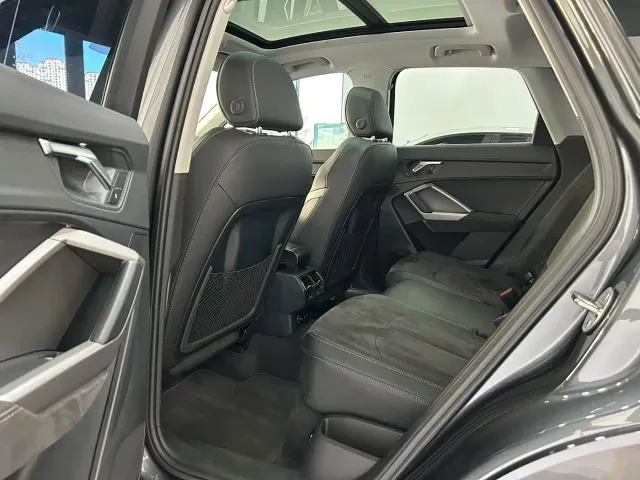 Audi Q3 — Фото автомобиля 9