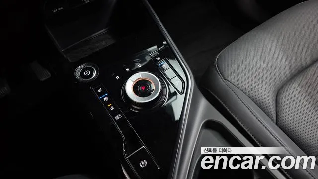 Kia Niro — Фото автомобиля 8