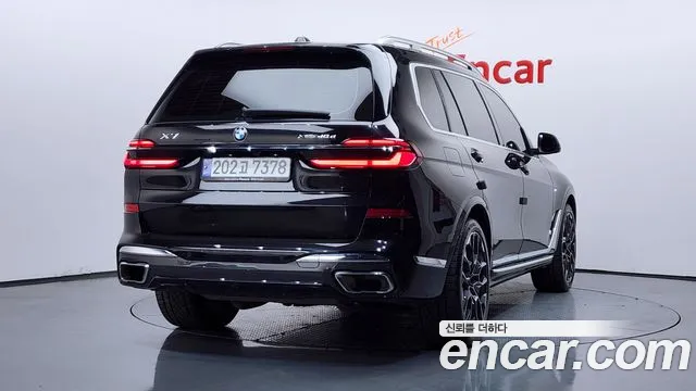 BMW X7 G07 — Фото автомобиля 2