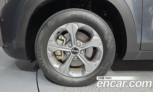 Kia Seltos — Фото автомобиля 5