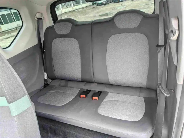 Wuling Hongguang Mini EV — Фото автомобиля 8