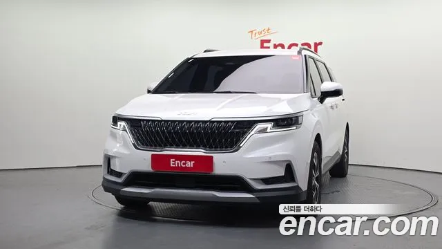 Kia Canival Carnival 4 поколение Дизель 9 мест Prestige — Фото автомобиля 3