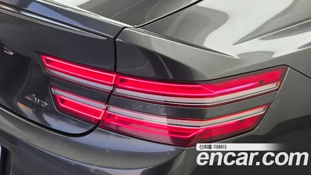 Genesis G80 RG3 — Фото автомобиля 8