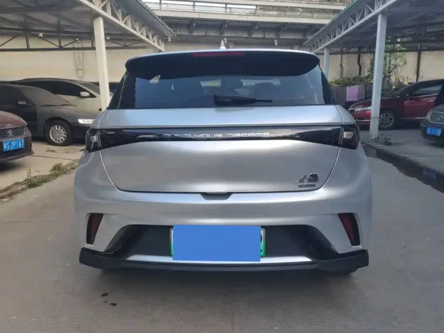 BYD Dolphin — Фото автомобиля 8