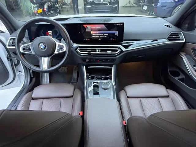 BMW 3 Series — Фото автомобиля 18