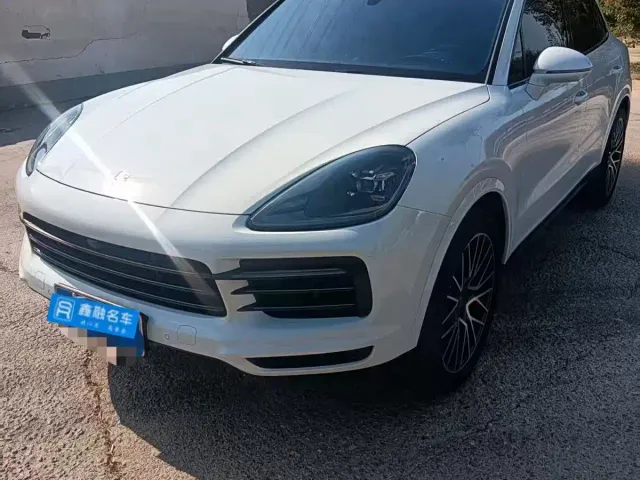 Фотография автомобиля — Porsche Cayenne