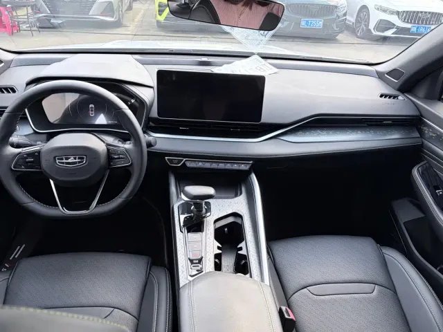 Geely Xingrui — Фото автомобиля 7