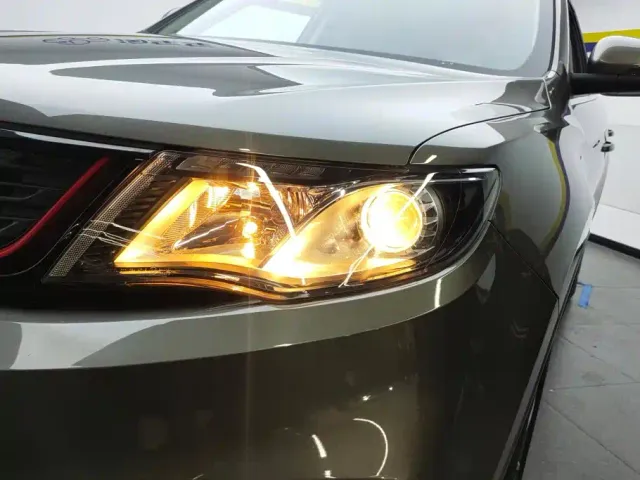 Geely Boyue — Фото автомобиля 5