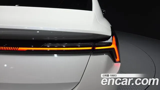 Kia K8 The New K8 2.5 Бензин 2WD — Фото автомобиля 22