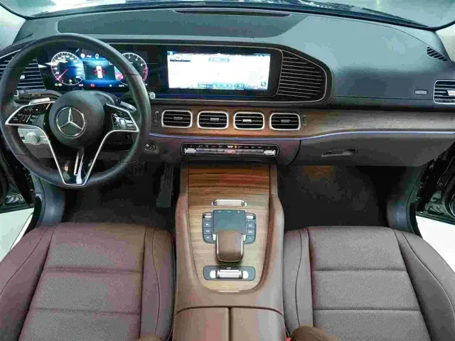 Mercedes-Benz GLE-Class — Фото автомобиля 8
