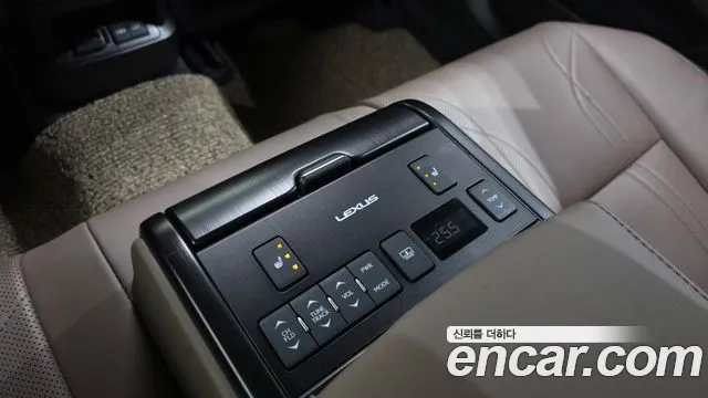 Lexus ES 7th Gen — Фото автомобиля 25