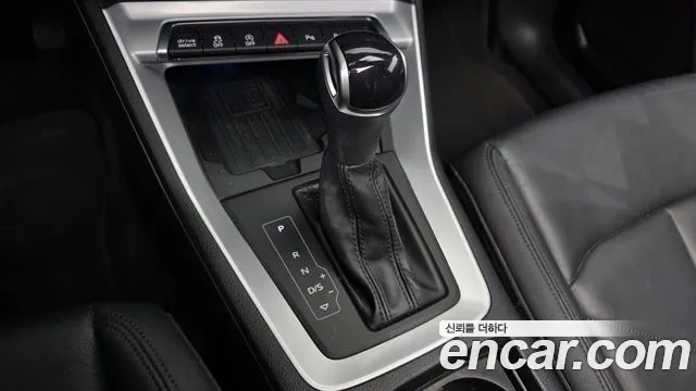 Audi Q3 35 TDI quattro Premium — Фото автомобиля 9